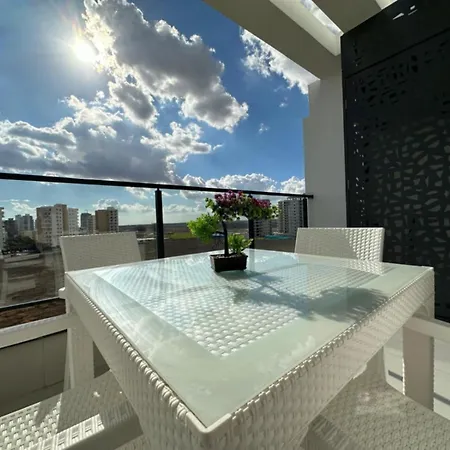 Marcellus لارنكا